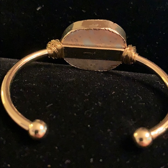 NEW. Raw sea jasper cuff bracelet. - Picture 5 of 5